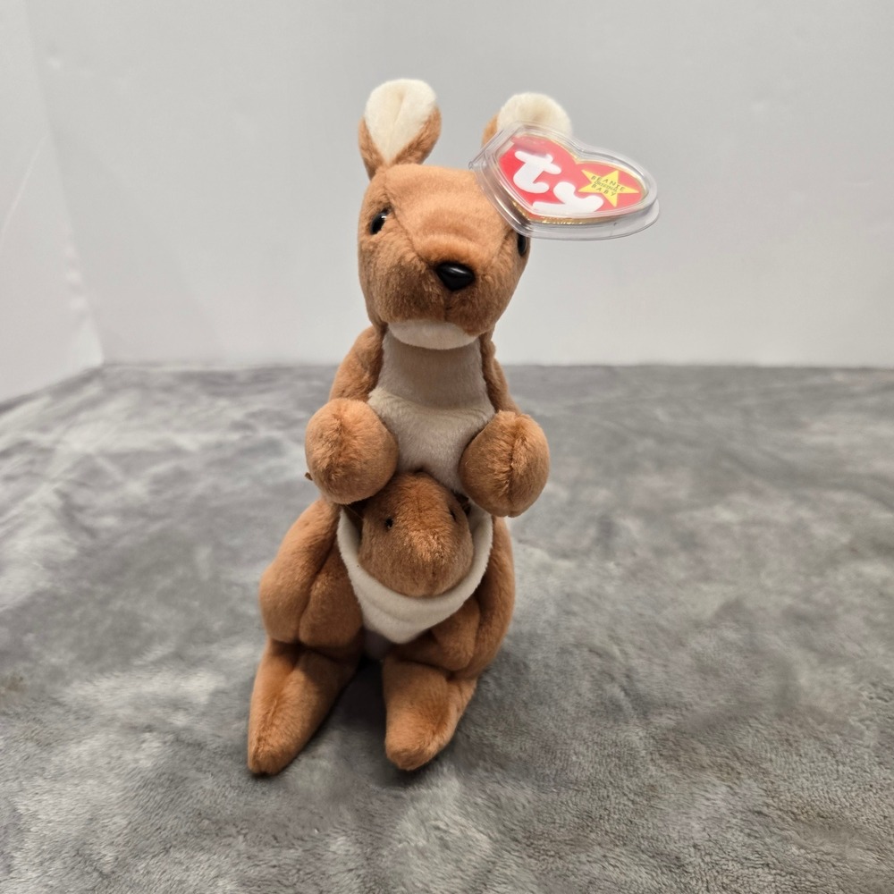 Ty‎ Beanie Baby Pouch the Kangaroo 1996 Vintage Plush with Joey and Tags